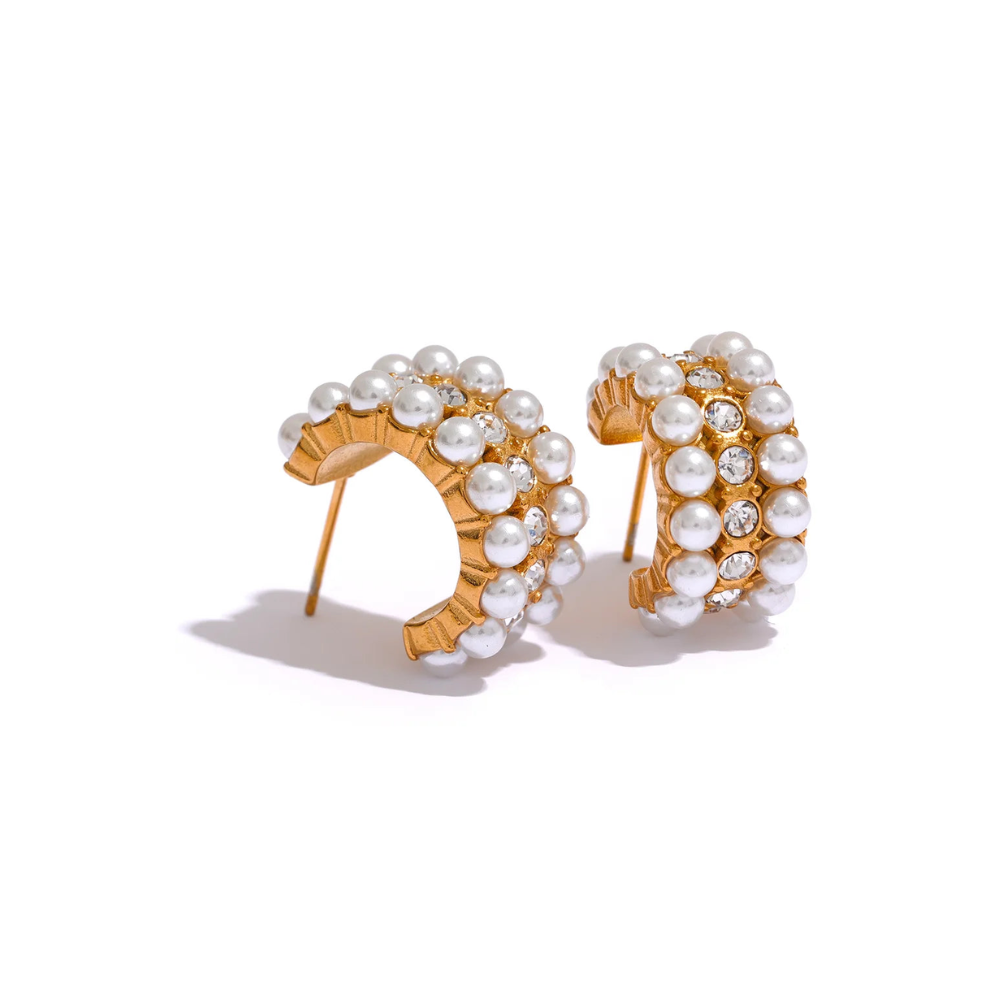 Créoles en perles opulentes