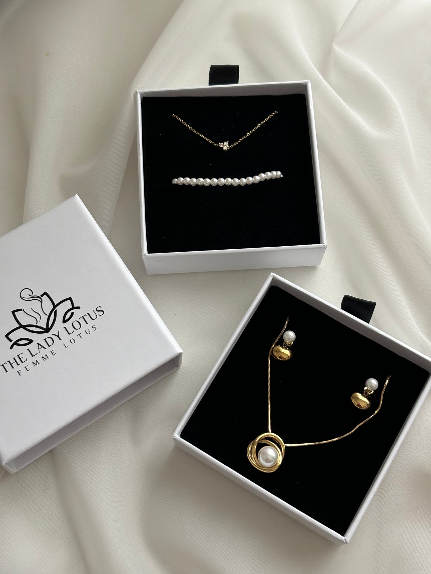 Calm Essence Earrings