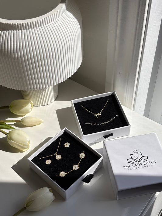 Last‑Minute Christmas Jewelry Gift Ideas Canadians Can Still Order Online
