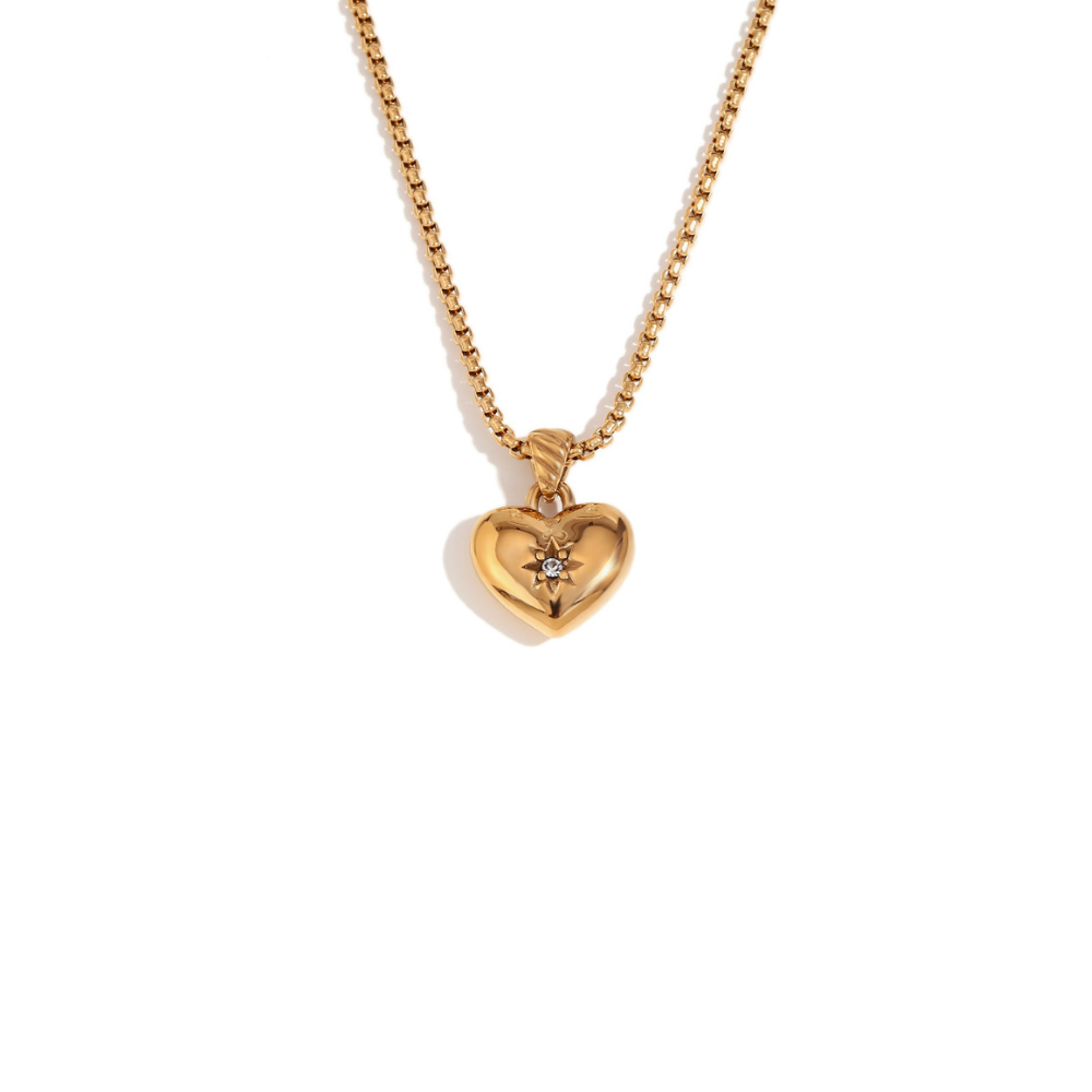 Adventurous Heart Shaped Pendant Necklace