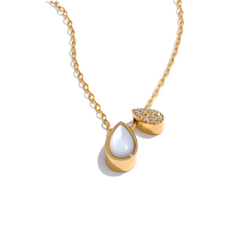 Ivory Blossom Necklace