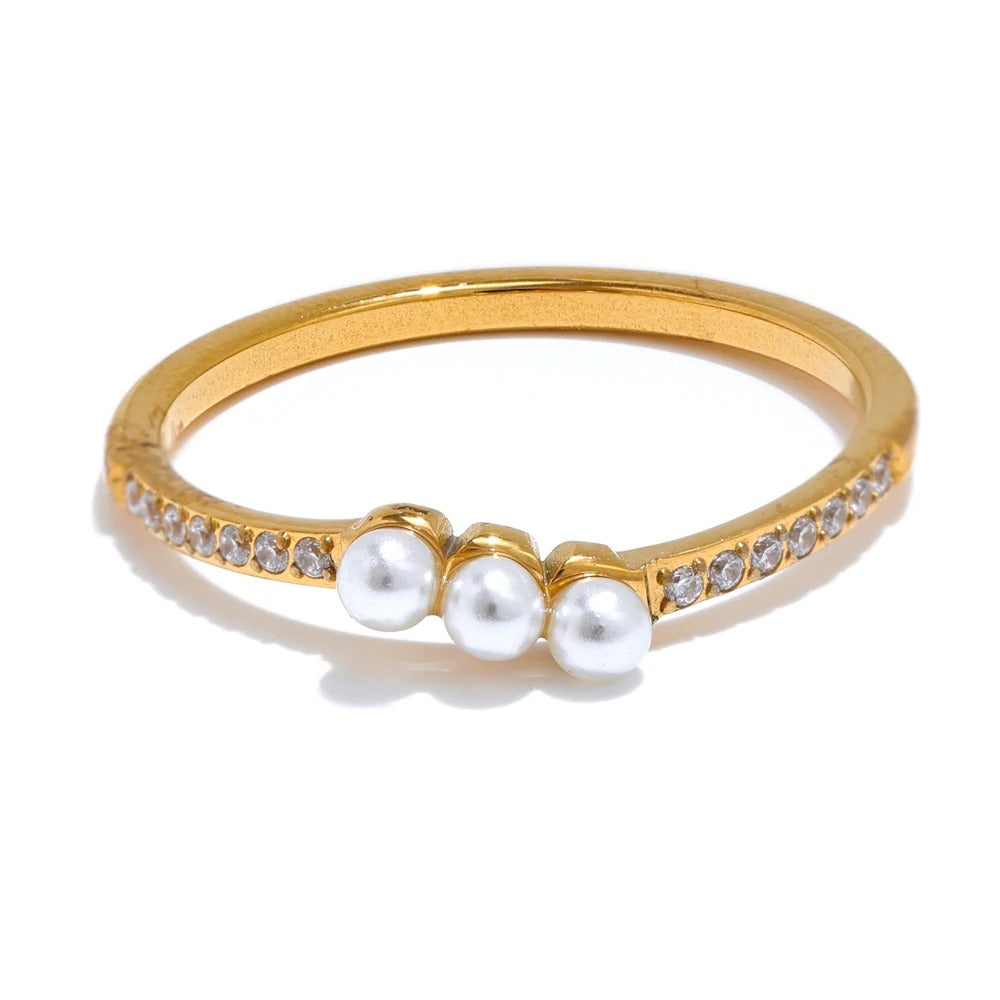 Silent Elegance Ring