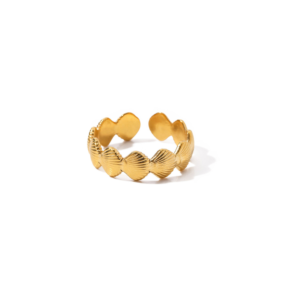 African daisies Ring