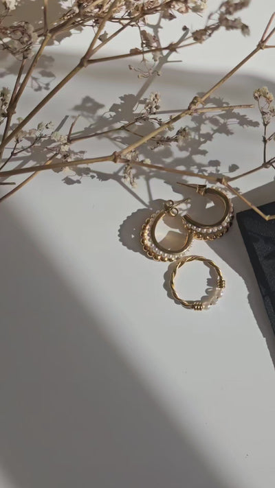 Twisted White Pearl Ring