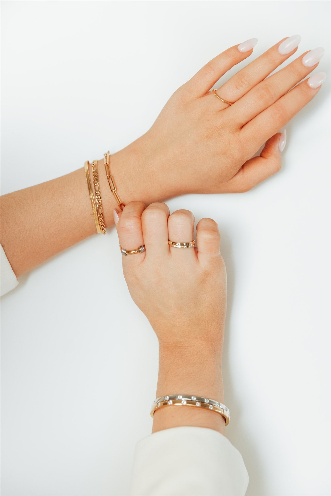 Bracelets#color_silver